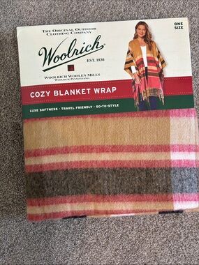 Woolrich Cozy Blanket Wrap in Red, Tan and Brown